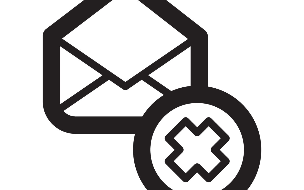Envelope with an X badge indicating failed email delivery